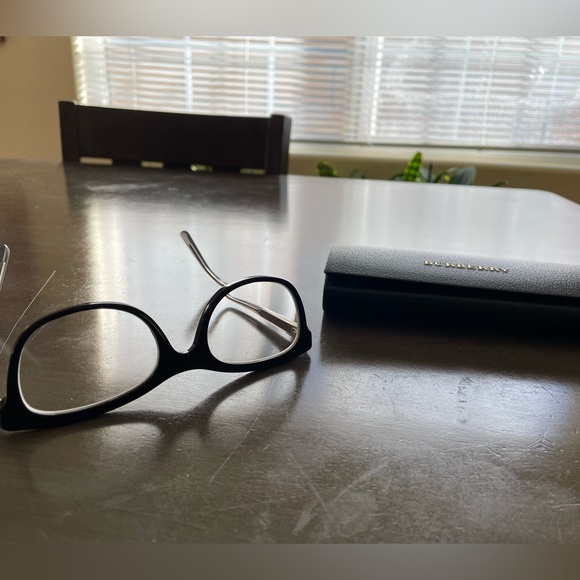 Burberry eyeglasses. Made in Italy b 2213 3001 53 20 140 - Picture 2 of 11
